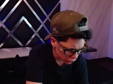 Chaturbate Free Live Porn of spencerm_