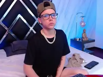 Chaturbate Adult Webcam of spencerm_