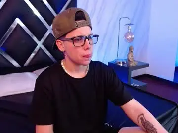 Chaturbate Adult Webcam of spencerm_