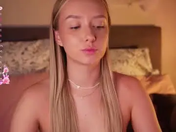 Chaturbate Watch Live Sex Cams of alodiaacomb