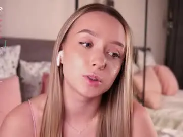 Chaturbate Sex Cam of alodiaacomb