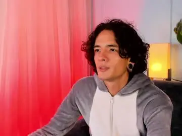 Chaturbate Best live sex cam show of skinny_mac_