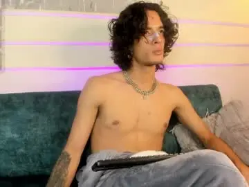 Chaturbate Best live sex cam show of skinny_mac_