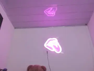 Chaturbate Free Live Porn of valerii__fox_69