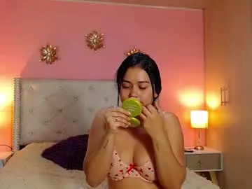 Chaturbate Live Sex Cam of kim_and_mia