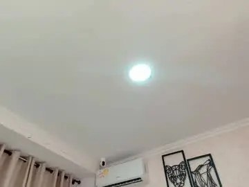 Chaturbate Best live sex cam show of littlemolly_pregnant