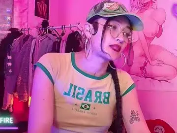 Chaturbate Best live sex cam show of moonfiredance