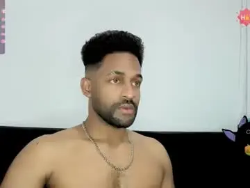 Chaturbate Live Sex Cam of bbcblackhot33