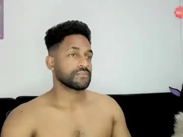 Chaturbate Nude Webcam of bbcblackhot33