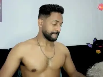 Chaturbate Sex Cam of bbcblackhot33