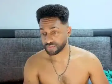 Chaturbate Live Porn of bbcblackhot33