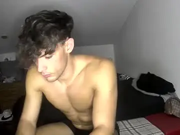 Chaturbate Live Porn of giovyyx