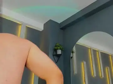 Chaturbate Best live sex cam show of tomsloan_