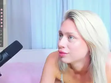 Chaturbate Best live sex cam show of your_desssert
