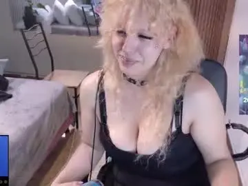 Chaturbate Live Porn of eli666uwu