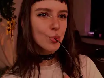 Chaturbate Adult Webcams of hugme_