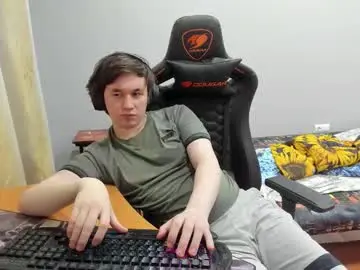 Chaturbate Adult Video Chat of iliaskrislove