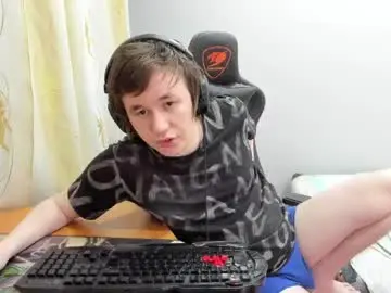 Chaturbate Best live sex cam show of iliaskrislove