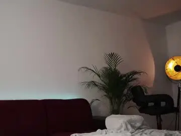 Chaturbate Watch Live Sex Cams of omiliver