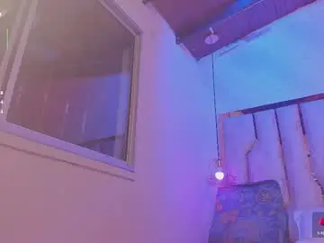 Chaturbate Live Sex Cam of ari_monet