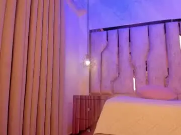 Chaturbate Sex Chat of ari_monet