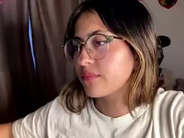 Chaturbate Live Porn of emma__bell_