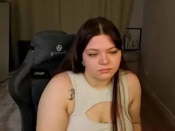 Chaturbate Live Sex Cam of evelyne_loo