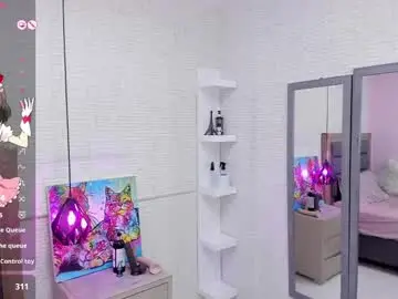 Chaturbate Best live sex cam show of lolamaxi