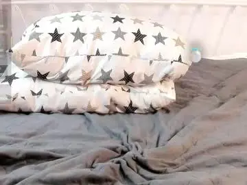Chaturbate Live Sex Cam of shelleyborom