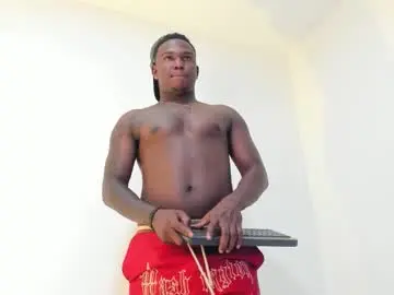 Chaturbate Best live sex cam show of troykhalil