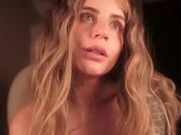 Chaturbate Sex Cam of nancydiamonds1