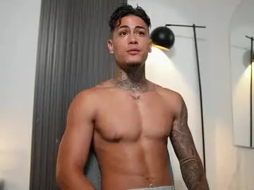 Chaturbate Free Porn Cam of axel_villa