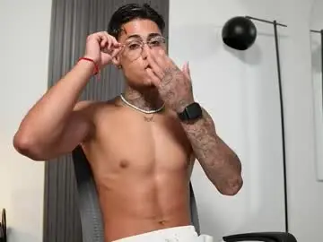 Chaturbate Private Sex Chat of axel_villa