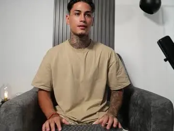 Chaturbate Watch Live Sex Cams of axel_villa