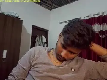 Chaturbate Live Sex of luci_ri