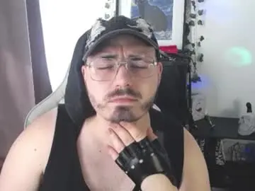 Chaturbate Best live sex cam show of xfabian_love