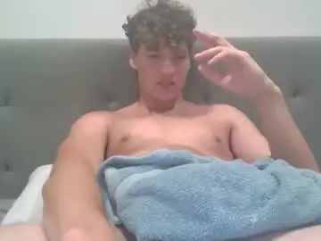 Chaturbate Live Sex Cam of meeseyboi
