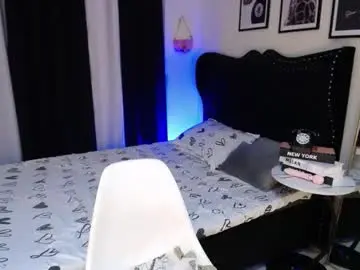 Chaturbate Live Sex Cam of pinay_slutx