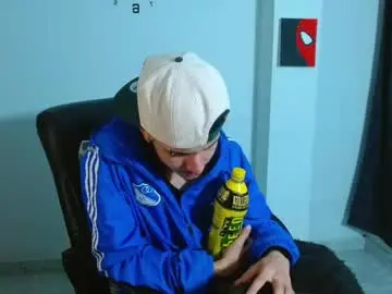 Chaturbate Live Porn of bastiaan_28