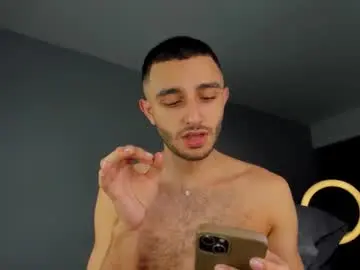 Chaturbate Live Sex of im_paul_