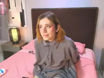 Chaturbate Live Porn of seraphine_star