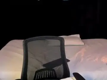 Chaturbate Live Sex Cam of andywiills