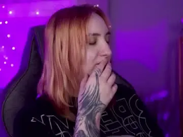 Chaturbate Live Sex Cam of asheluck
