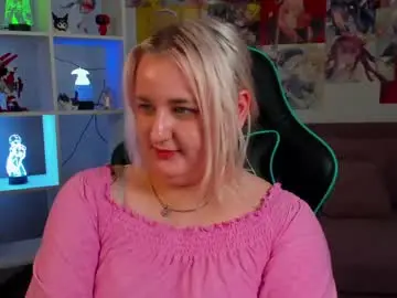 Chaturbate Adult Video Chat of lioraardyn