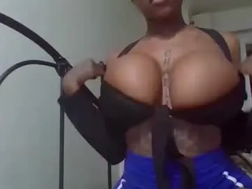 Chaturbate Best live sex cam show of lizbronx17