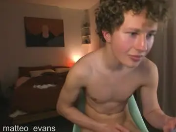 Chaturbate Adult Video Chat of matteo_evans