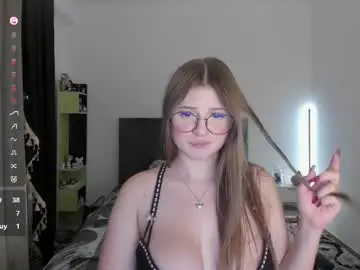 Chaturbate Adult Video Chat of chloecrush