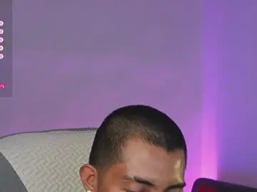 Chaturbate Free Live Porn of ryanboy30