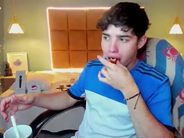 Chaturbate Best live sex cam show of alejootwink