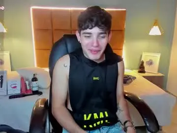 Chaturbate Sex Chat of alejootwink